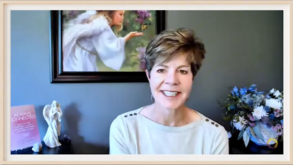 Suzanne Giesemann image